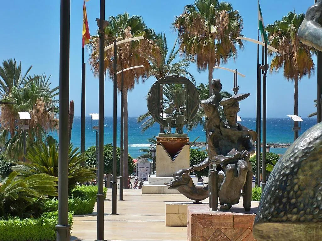 Hotel El Faro Marbella Hiszpania