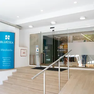 https://mediodia-el-arenal.allmallorcahotels.com