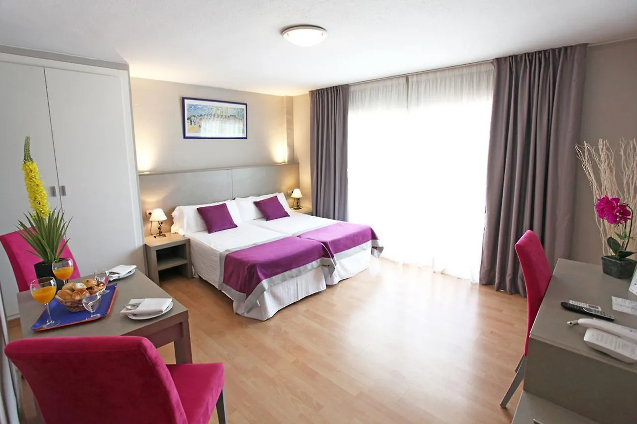 Hotel El Faro Marbella 3*,
